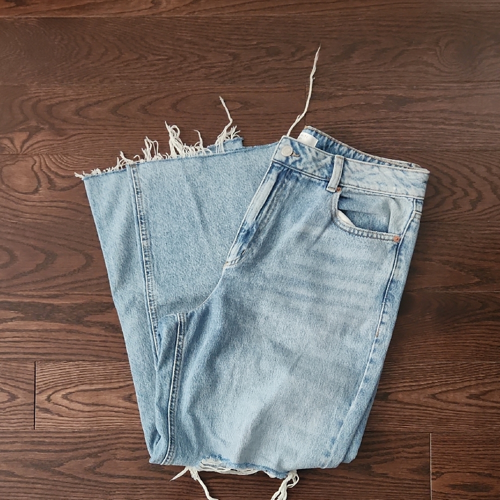 Size 31 short Dynamite heidi Light Wash Wide Leg Jeans